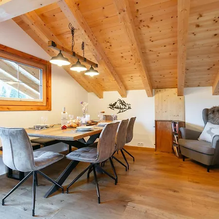 Kast'l Apartament Alpbach