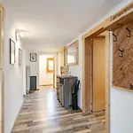 Kast'l Daire *